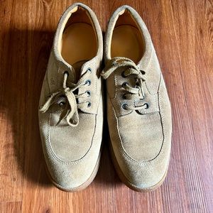 Hogan size 8.5 suede sneakers